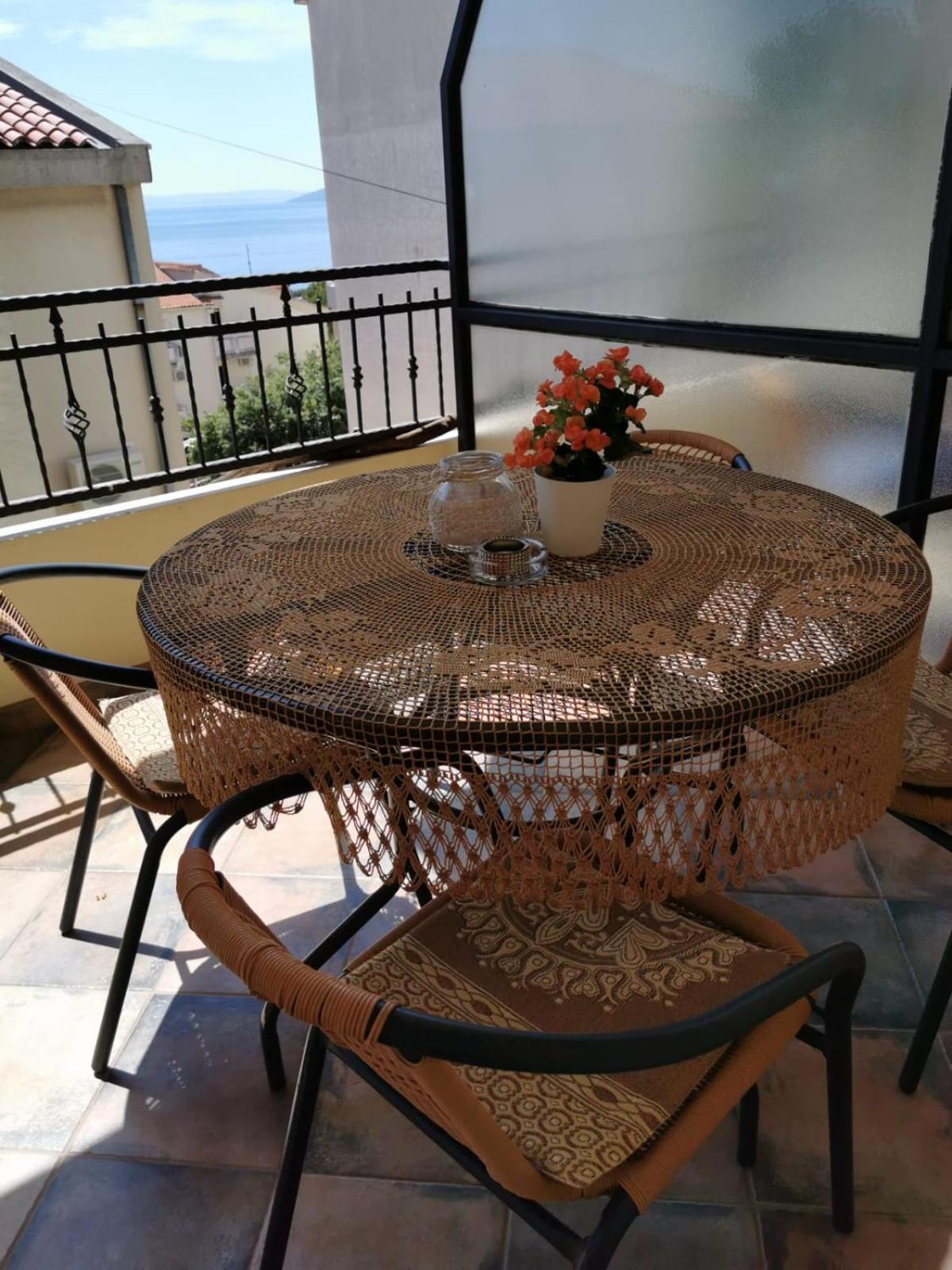Apartments Deak Makarska Rum bild