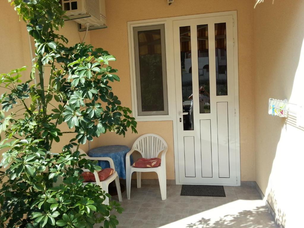 Apartments Deak Makarska Rum bild
